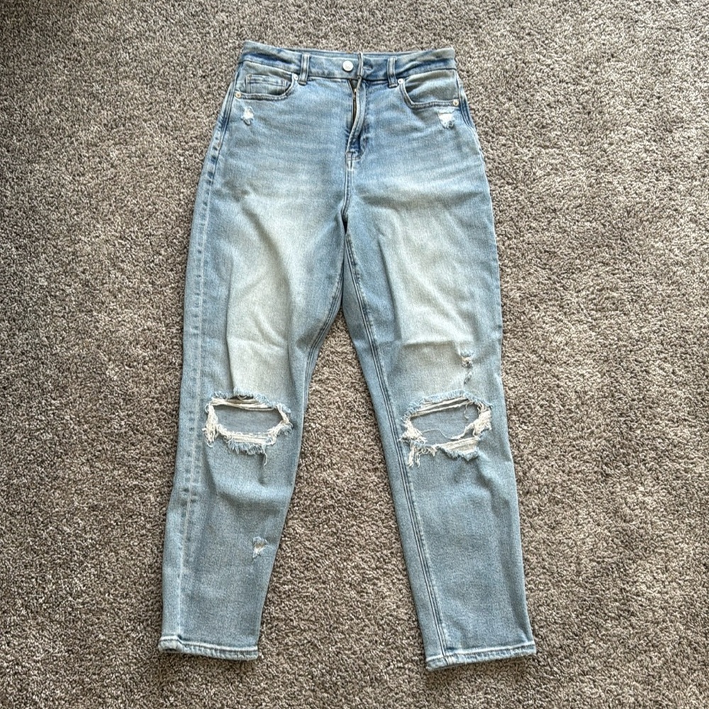 American Eagle curvy mom jean size 4
